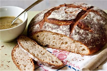 خمیر ترش چیست؟